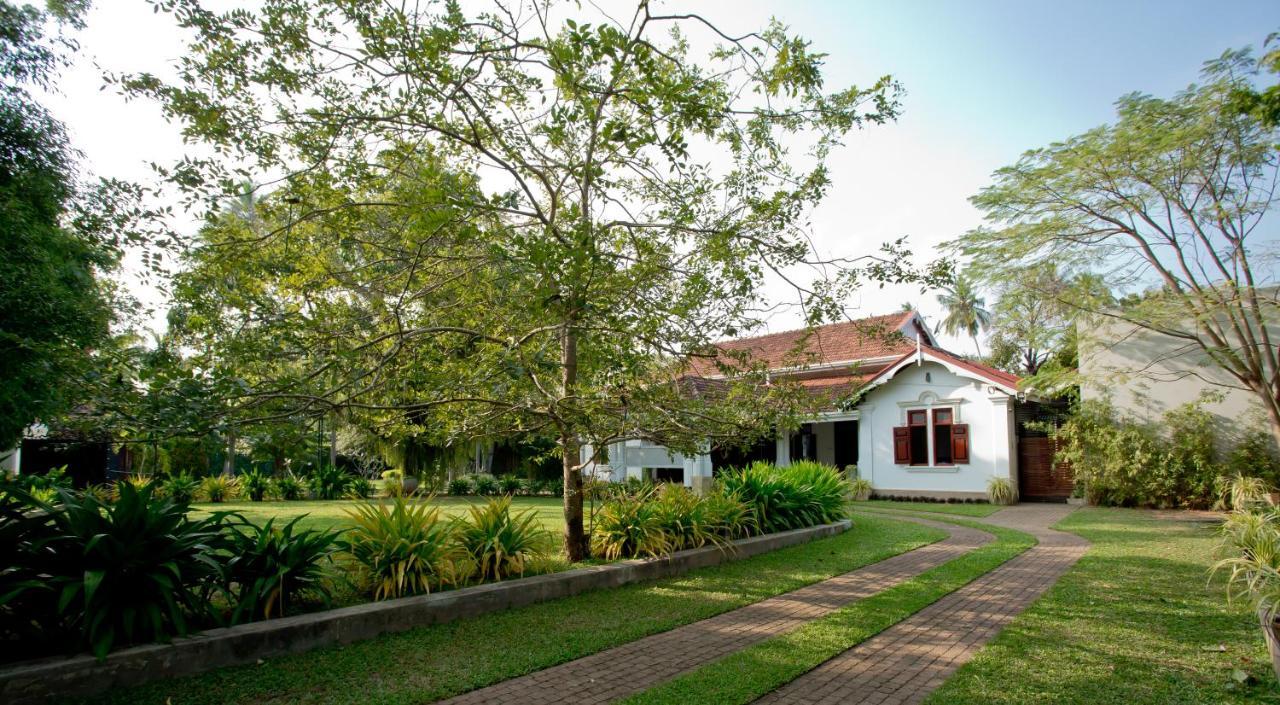 Swanee Grand Hotel Negombo Kültér fotó