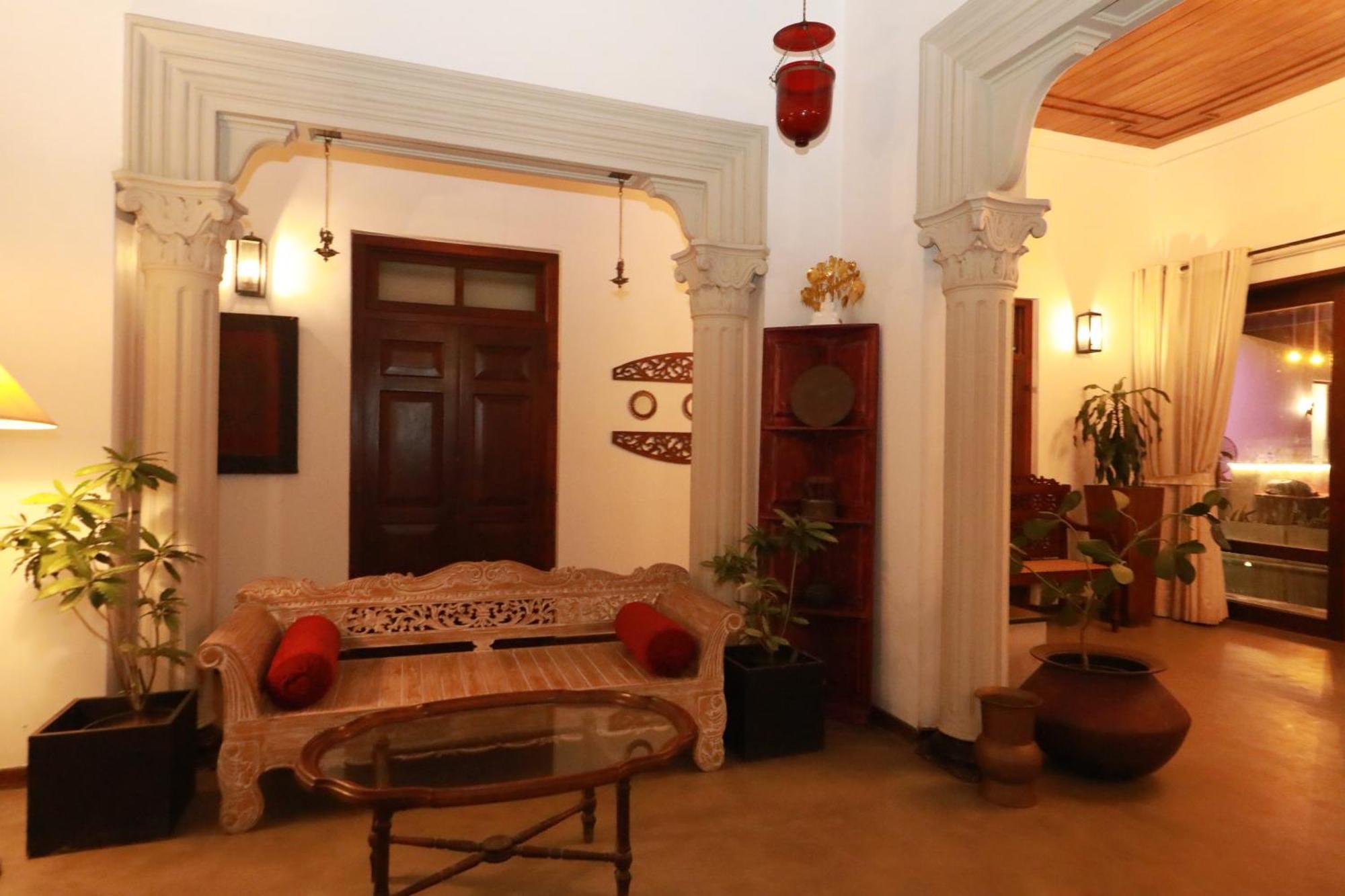 Swanee Grand Hotel Negombo Kültér fotó