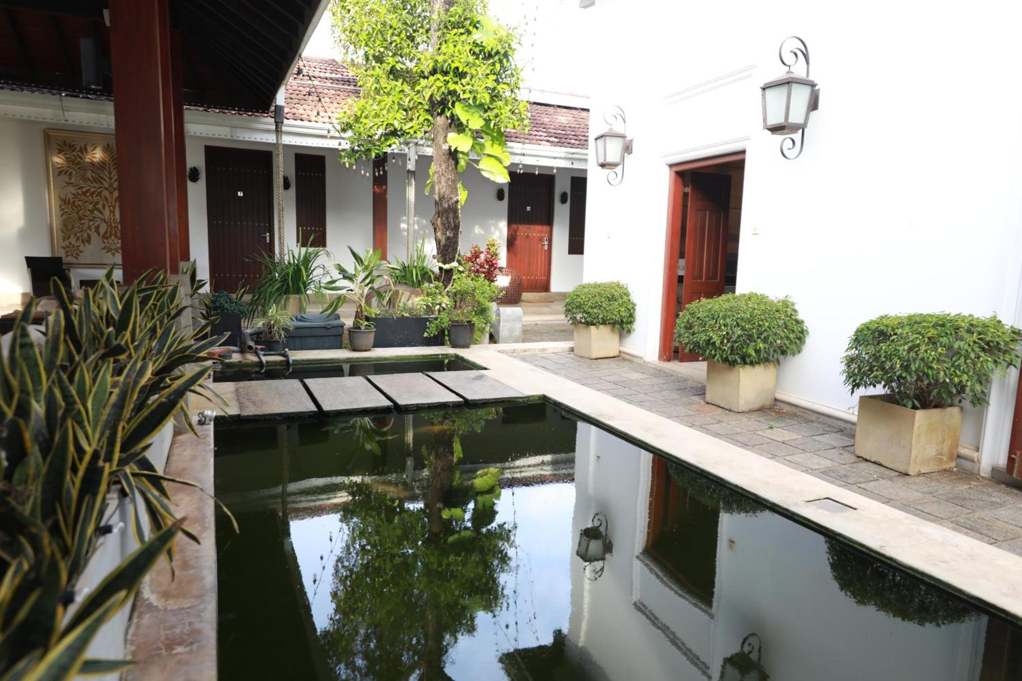Swanee Grand Hotel Negombo Kültér fotó