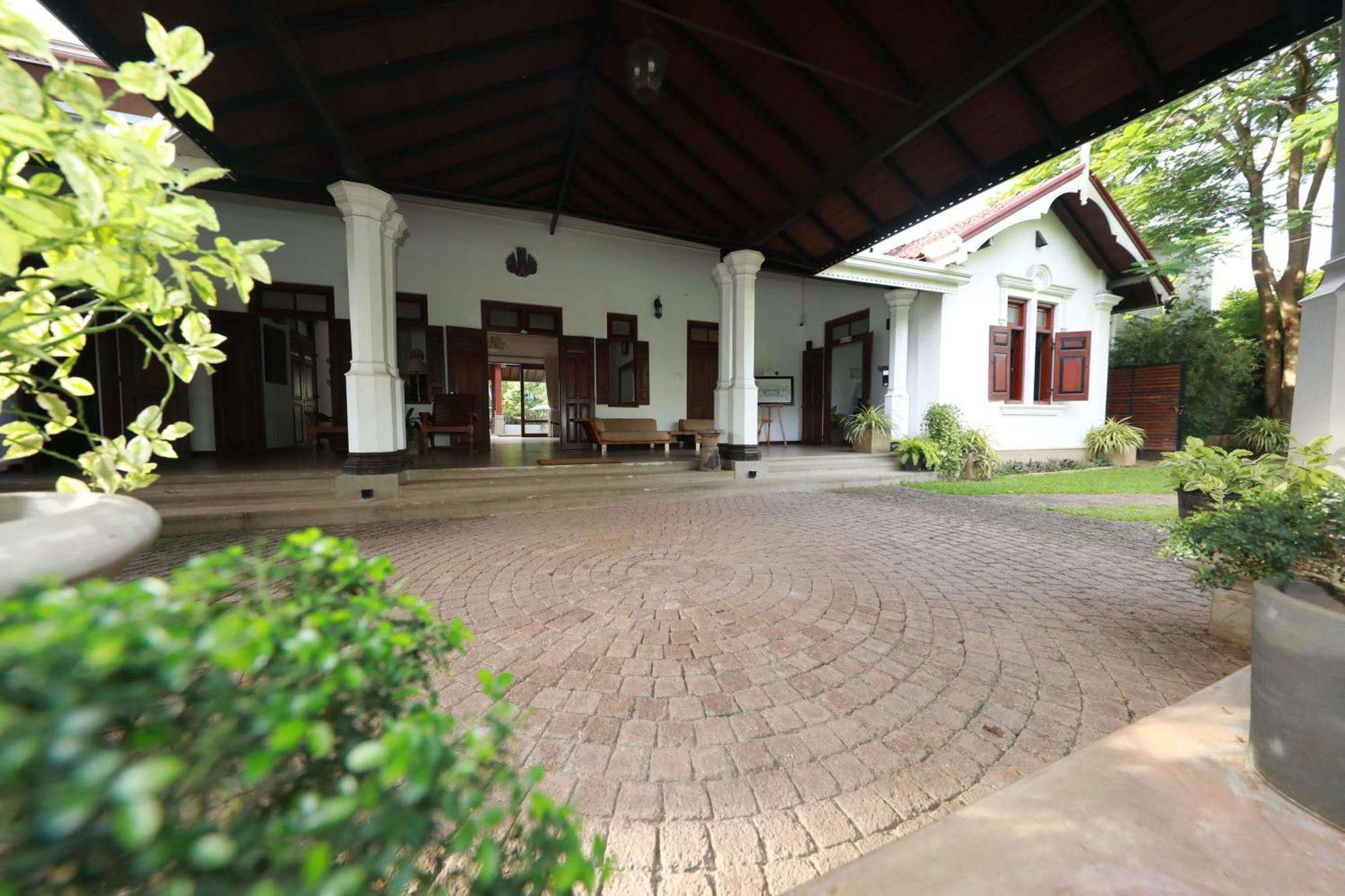 Swanee Grand Hotel Negombo Kültér fotó